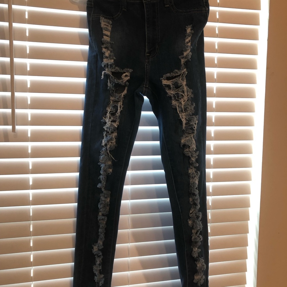 Distressed Blue stretch Jeans size small